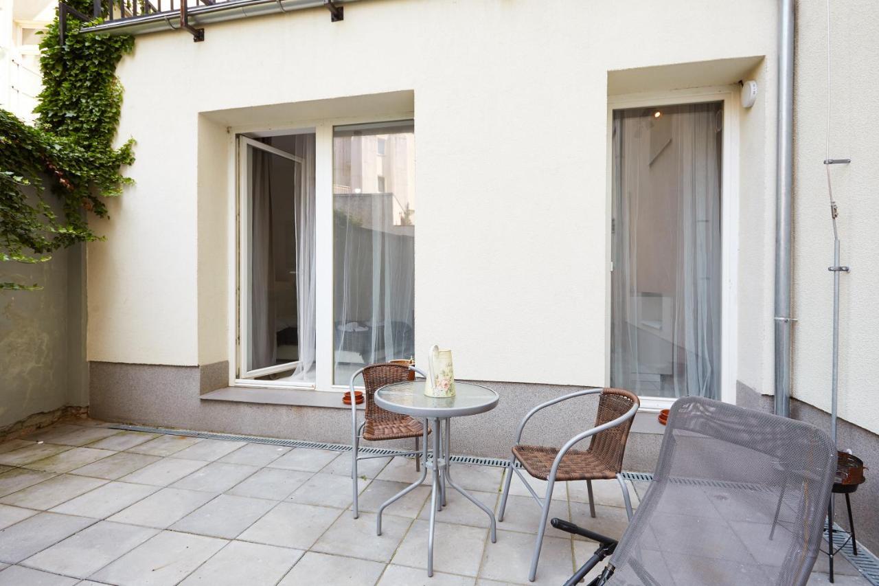 Prague Friendly Apartments In Praag Buitenkant foto